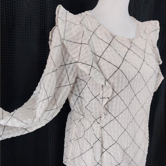LOFT! CREAM & BLACK PLAID RUFFLE FRONT, ELASTIC WAIST POUF SLEEVE BLOUSE! SZ M - Picture 4 of 8